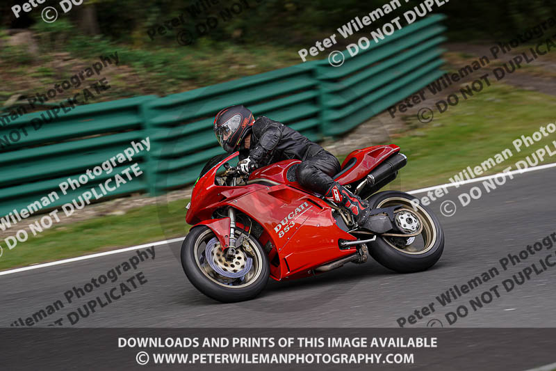 cadwell no limits trackday;cadwell park;cadwell park photographs;cadwell trackday photographs;enduro digital images;event digital images;eventdigitalimages;no limits trackdays;peter wileman photography;racing digital images;trackday digital images;trackday photos